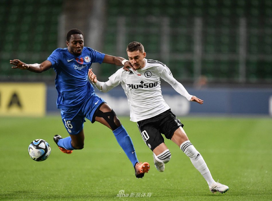 与此同时 与此同时