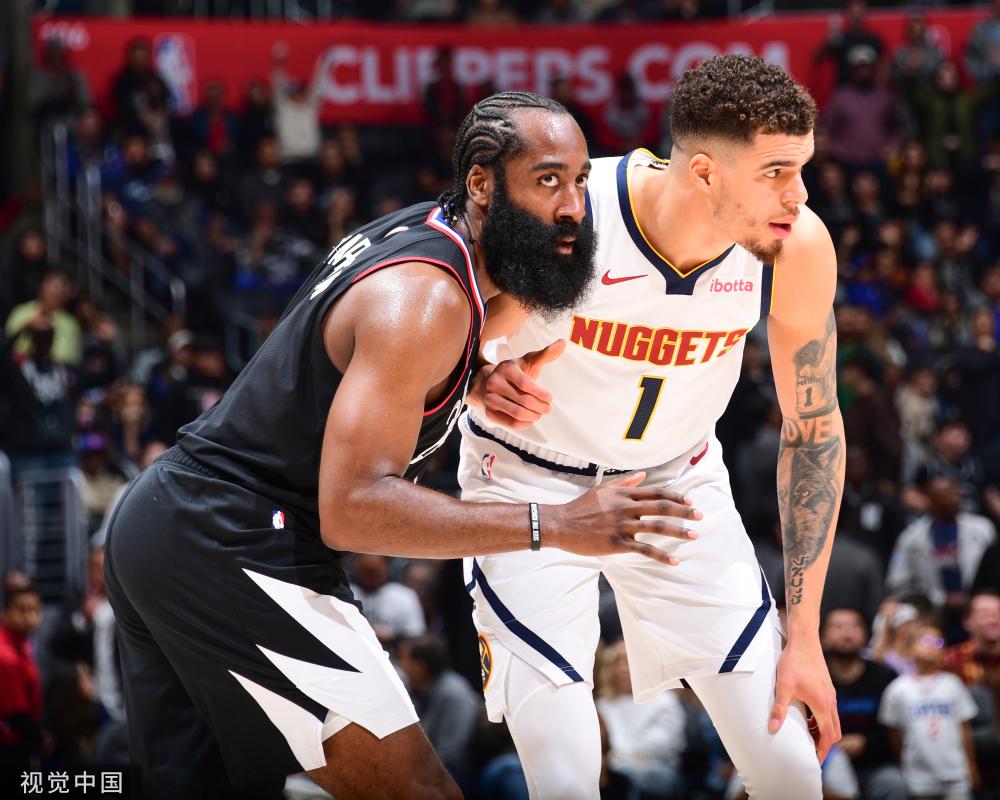 更是对外界 更是对外界